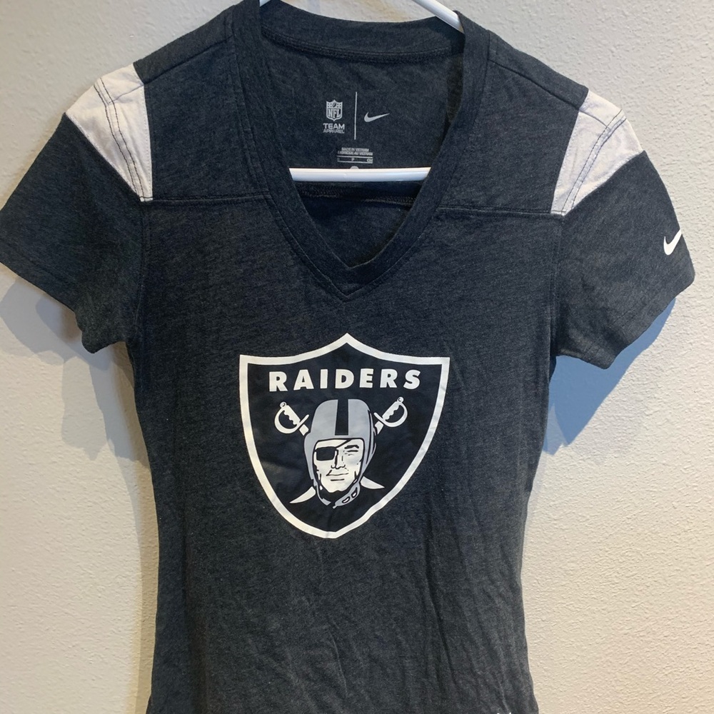 Nike Raiders shirt